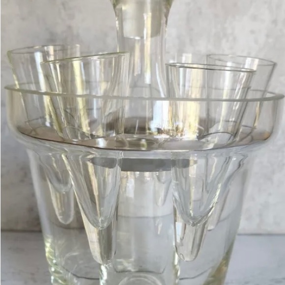 Liquid dispenser - Picture 2 of 4